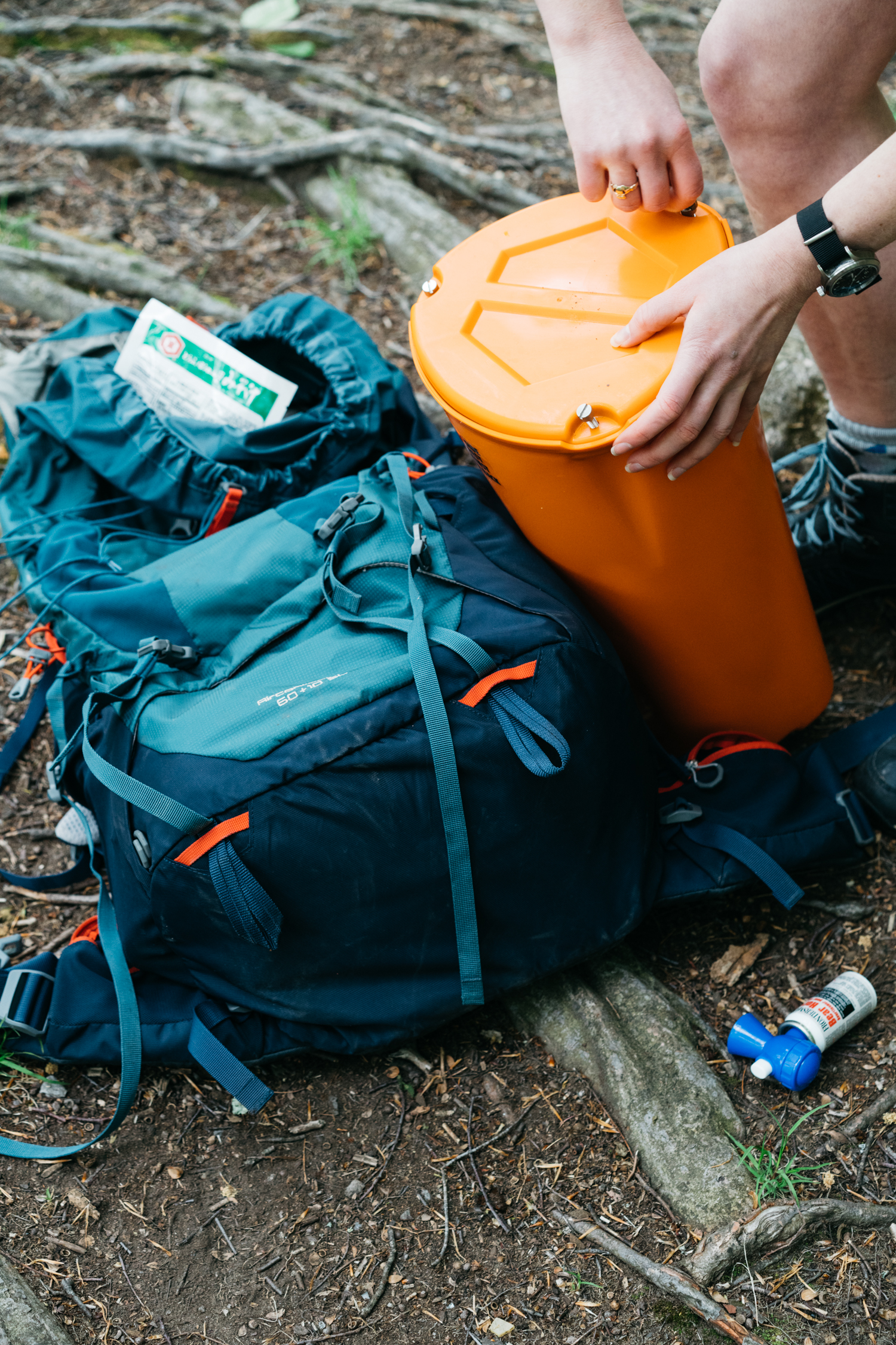 Guide to Backcountry Bear Safety — She Explores: Women in the outdoors.